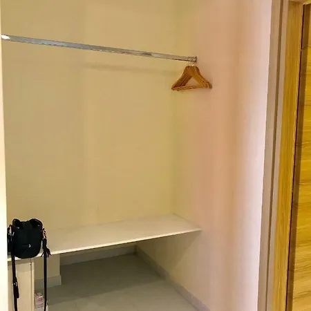 3 Gasthuis Firá