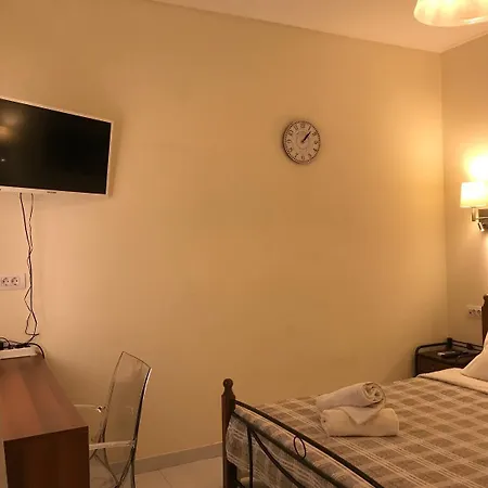 3 بيت ضيافة ثيرا